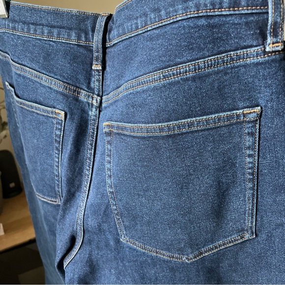 J Crew Classic Vintage Women’s Blue Jeans Fray Bottom Size 32P - Picture 14 of 16